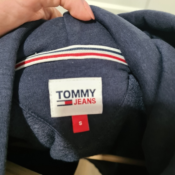 Tommy Jeans Women's Hoodie - Picture 7 of 10